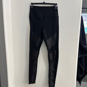 Black High-Waisted Leggings with Mesh Panels